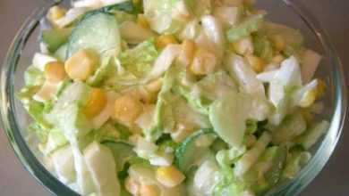 Витаминный салат из стеблей сельдерея